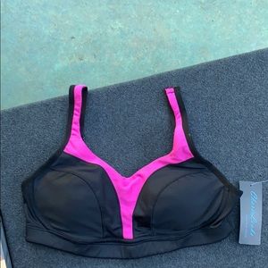NEW Black & hot pink sports bra